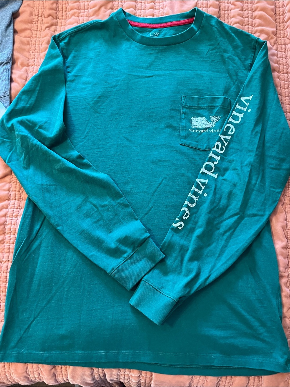 Vineyard Vines Green Long-Sleeve Pocket Tee with Sleeve Logo Men’s